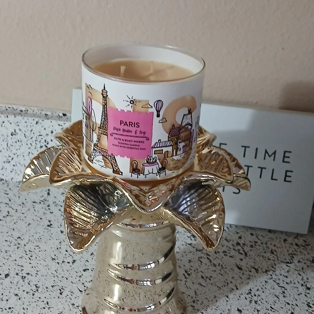 Gold Palm Tree Pedestal Candle Holder | Bath & Body Works - Picture 2 of 5